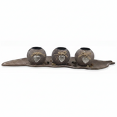 Set de Portavelas Triple: Elegancia Mineral y Corazones Plateados