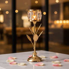 Candelabro de Lujo: Elegancia Botánica en Dorado Mediano