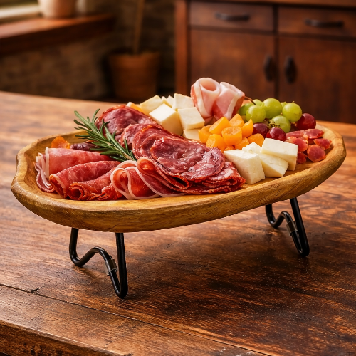 Bandeja de Madera Natural con Base Metálica – Tabla para Quesos y Centro de Mesa