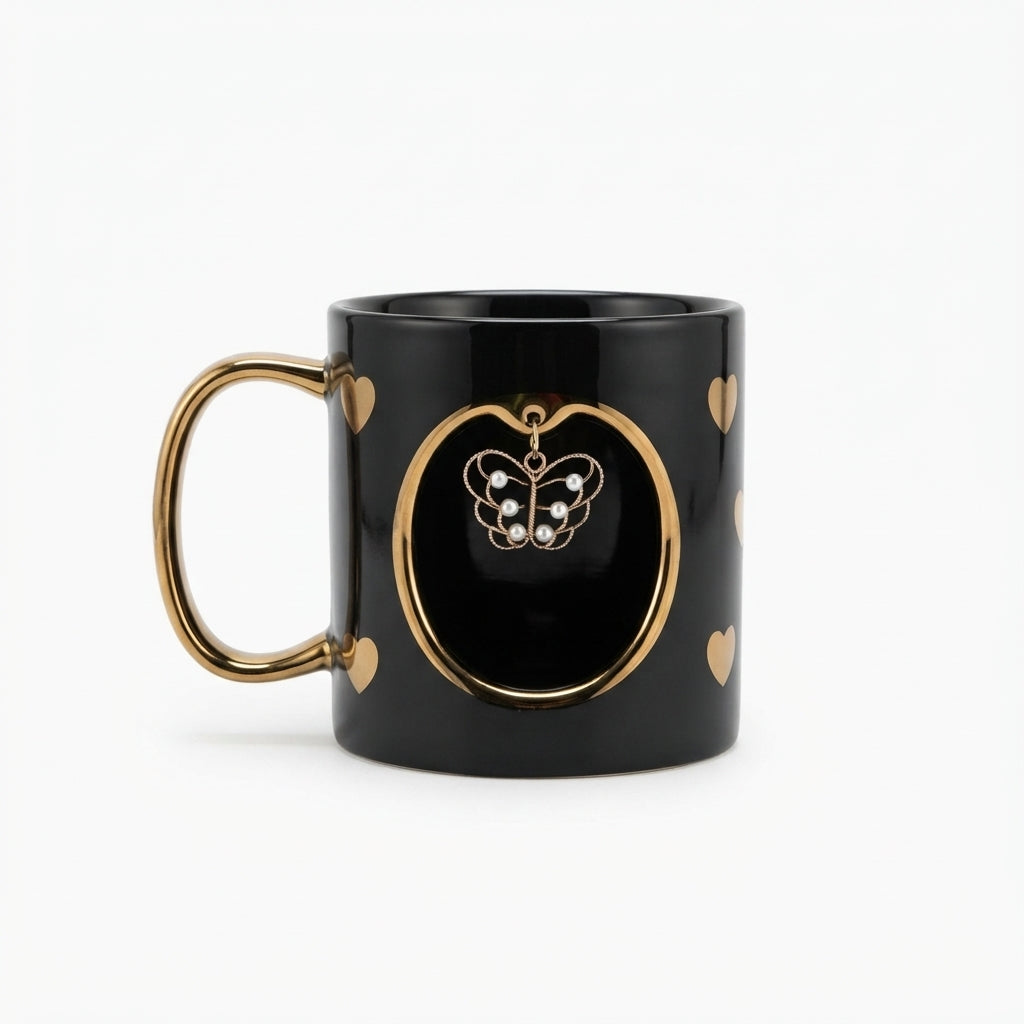 Mug Negro Con Corazones Dije Mariposa